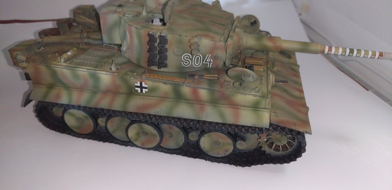 初心者向け】簡単！冬季迷彩の塗装方法(ドラゴン 1/35 タイガーⅠ初期