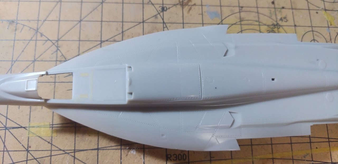 制作例 高砂製作所：ZXズーム方式 可変型(CV/CC)直流電源 仕様(出力