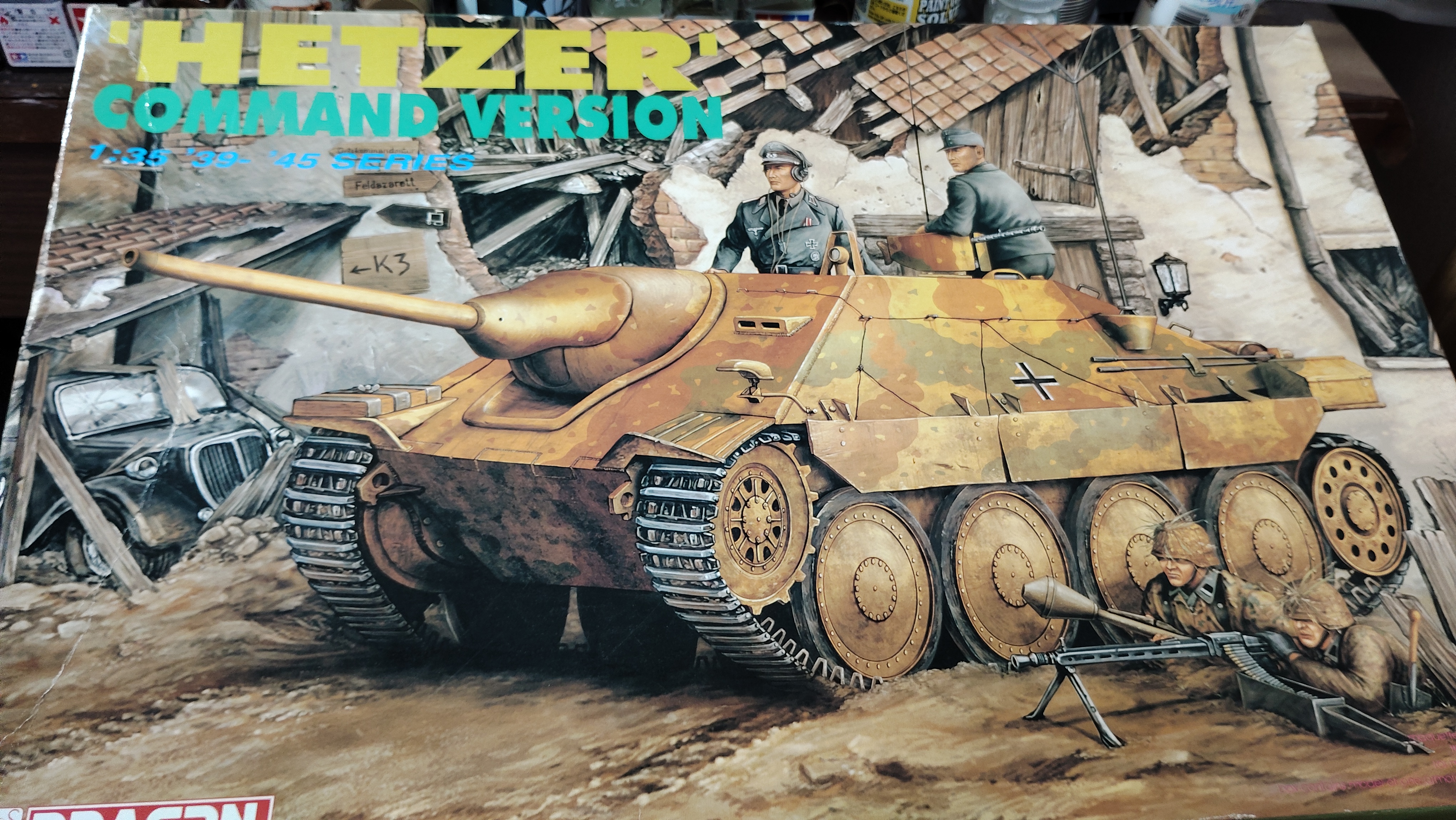ドラゴン1/6女性兵士と同スケールのスコーピオン軽戦車かシュリダン戦車？のセット IMG_20251009_140952.jpg